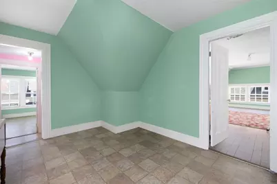 20 Bainbridge Avenue, Providence, RI 02909 - Photo 39