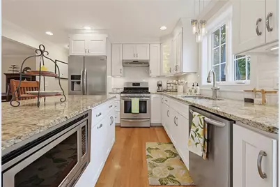 2 Plantation Drive, Tiverton, RI 02878 - Photo 7