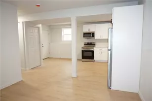 11 Benton St, Providence, RI 02909 - Photo 7