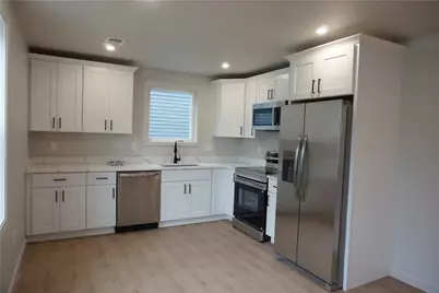 11 Benton Street, Providence, RI 02909 - Photo 15