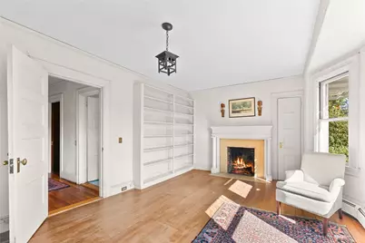 135 Lloyd Avenue, Providence, RI 02906 - Photo 31