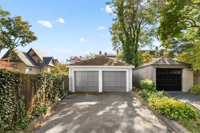 135 Lloyd Avenue, Providence, RI 02906 - Photo 41