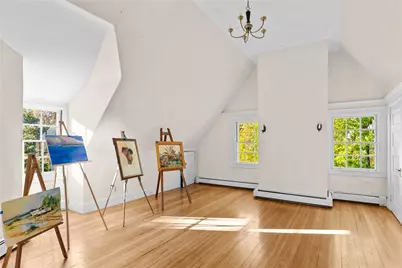 135 Lloyd Avenue, Providence, RI 02906 - Photo 33