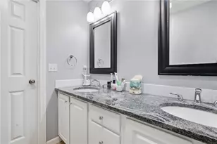 68 Red Brook Ln, West Warwick, RI 02893 - Photo 27