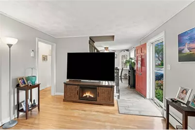 153 Rice Street, Pawtucket, RI 02861 - Photo 21