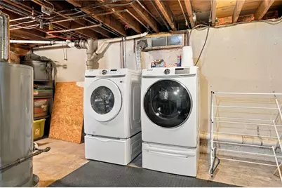 153 Rice Street, Pawtucket, RI 02861 - Photo 41
