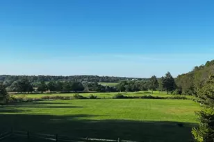 31 Calvert Pl, Jamestown, RI 02835 - Photo 37