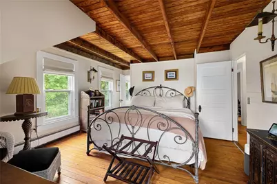 31 Calvert Place, Jamestown, RI 02835 - Photo 15