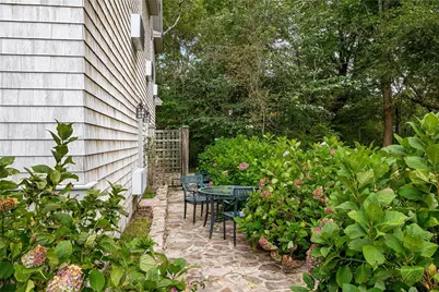 31 Calvert Place, Jamestown, RI 02835 - Photo 33
