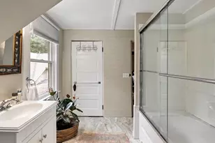 31 Calvert Pl, Jamestown, RI 02835 - Photo 21