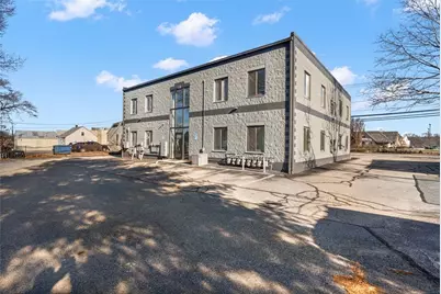 255 Quaker Lane #400, West Warwick, RI 02893 - Photo 5