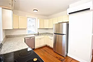 668 Thames St, Newport, RI 02840 - Photo 19