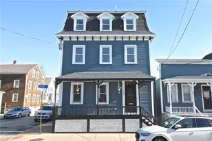 668 Thames St, Newport, RI 02840 - Photo 3