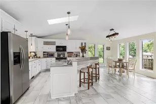 40 Moosehorn Rd, East Greenwich, RI 02818 - Photo 5
