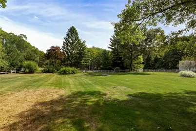 40 Moosehorn Road, East Greenwich, RI 02818 - Photo 23