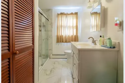 81 Petteys Avenue, Providence, RI 02909 - Photo 13
