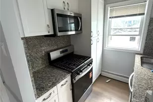 73 Arch St, Pawtucket, RI 02860 - Photo 5