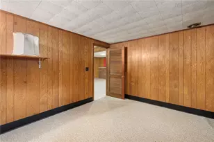 12 Bowen St, Johnston, RI 02919 - Photo 39