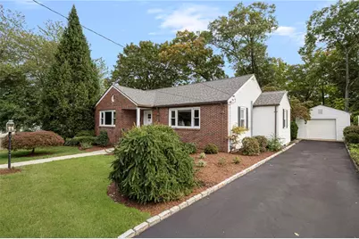 12 Bowen Street, Johnston, RI 02919 - Photo 3