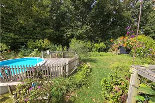 122 Elton Cir, Cranston, RI 02921 - Photo 43
