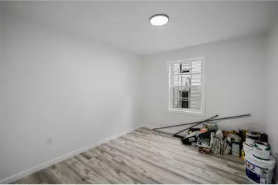 000 Camden Avenue, Providence, RI 02908 - Photo 29