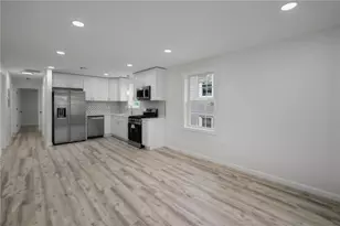 000 Camden Ave, Providence, RI 02908 - Photo 9