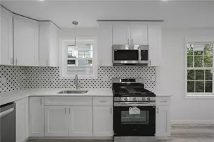 000 Camden Ave, Providence, RI 02908 - Photo 7