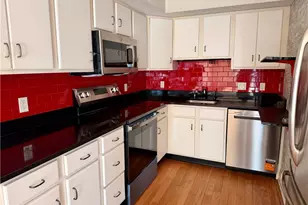 59 E George St, Providence, RI 02906 - Photo 5