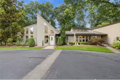 2 Elden Court, Lincoln, RI 02865 - Photo 3