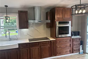 23 Granite St, Johnston, RI 02919 - Photo 5