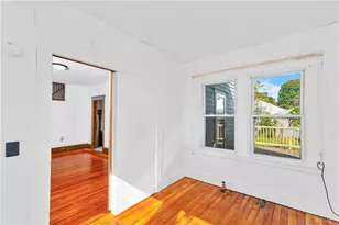 221 Massachusetts Ave, Providence, RI 02905 - Photo 27