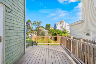221 Massachusetts Ave, Providence, RI 02905 - Photo 33