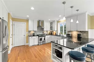17 Pocasset Ln, Portsmouth, RI 02871 - Photo 21