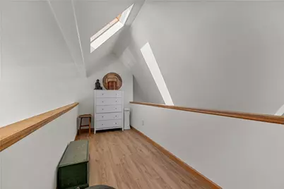 11 Catherine Street #B, Newport, RI 02840 - Photo 17