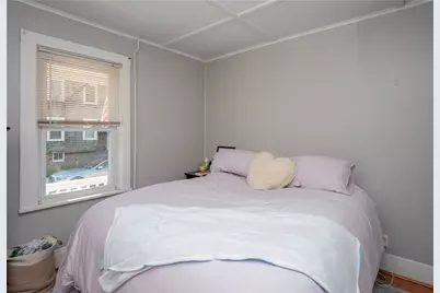 10 Hammond Street, Newport, RI 02840 - Photo 15
