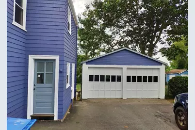 211 Wolcott Avenue #1, Middletown, RI 02842 - Photo 3