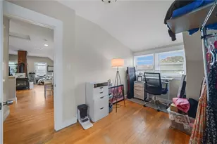 30 Gould St, Newport, RI 02840 - Photo 17