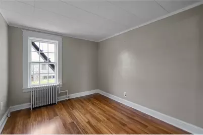 32 Hosuton Avenue #2, Newport, RI 02840 - Photo 13