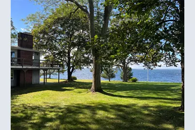 5 Shore Road, Bristol, RI 02809 - Photo 3