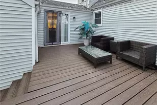 151 Metacomet Ave, East Providence, RI 02916 - Photo 23