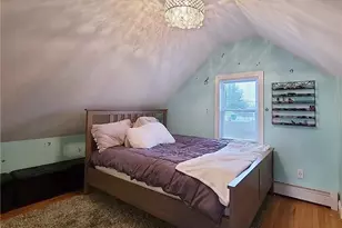 151 Metacomet Ave, East Providence, RI 02916 - Photo 17