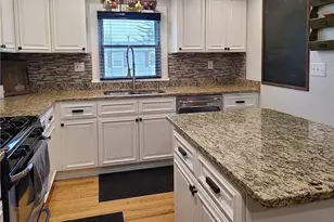 151 Metacomet Ave, East Providence, RI 02916 - Photo 11