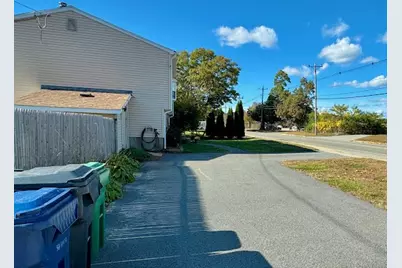 344 Strawberry Field Road, Warwick, RI 02886 - Photo 3