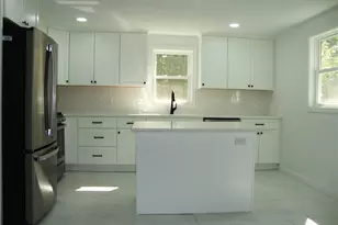 1094 Fish Hill Rd, West Greenwich, RI 02817 - Photo 11