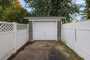 22 Elder Ave, East Providence, RI 02915 - Photo 7