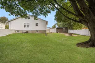 22 Elder Ave, East Providence, RI 02915 - Photo 11