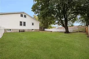 22 Elder Ave, East Providence, RI 02915 - Photo 13