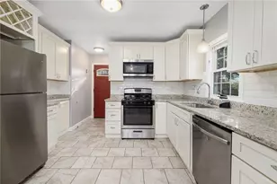 22 Elder Ave, East Providence, RI 02915 - Photo 19
