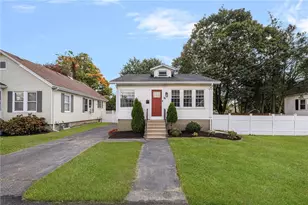 22 Elder Ave, East Providence, RI 02915 - Photo 3