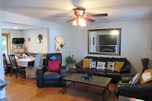 83 Locust Ave, North Providence, RI 02911 - Photo 7